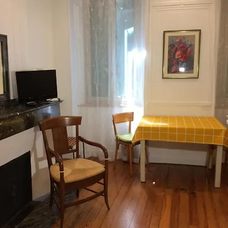 Ideal Pour Cure Maison Blanche Odin Apartment *